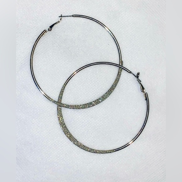 Silver tone big large hoops earrings - Picture 2 of 3